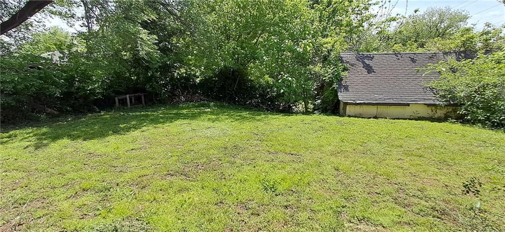 1324 Messanie Street — photo 17