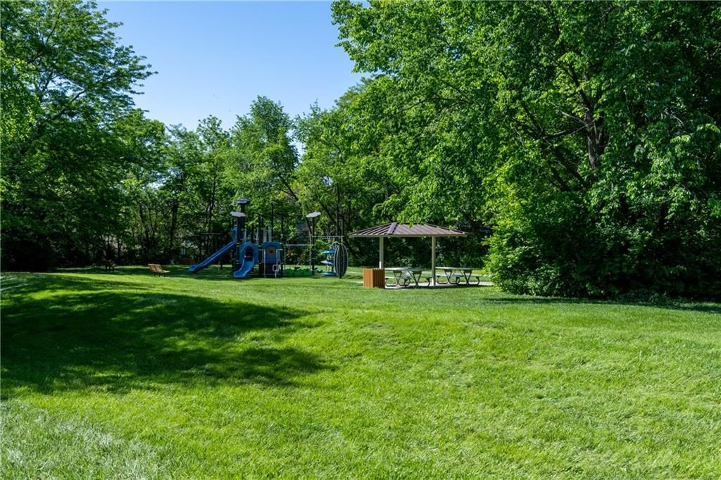 11247 W 116th Terrace — photo 35