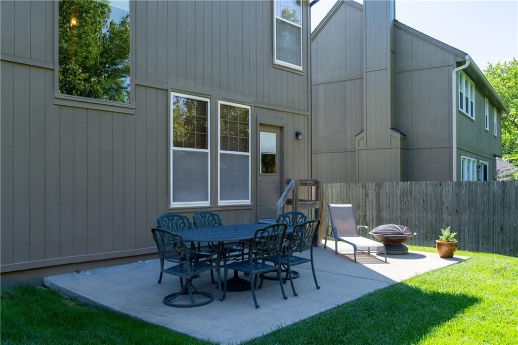 11247 W 116th Terrace — photo 37