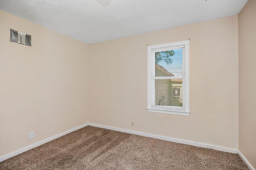 1540 N Noland Road — photo 19