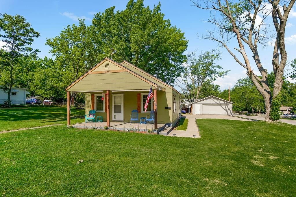 1540 N Noland Road — photo 36