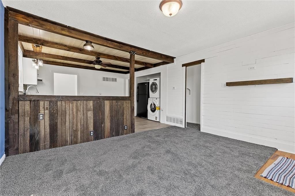 202 N Titus Avenue — photo 5