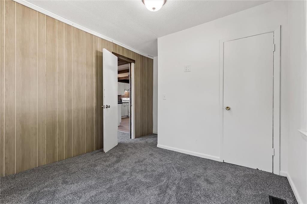 202 N Titus Avenue — photo 12