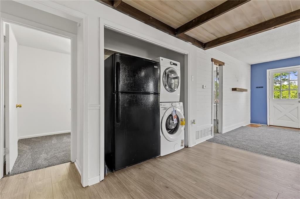 202 N Titus Avenue — photo 13