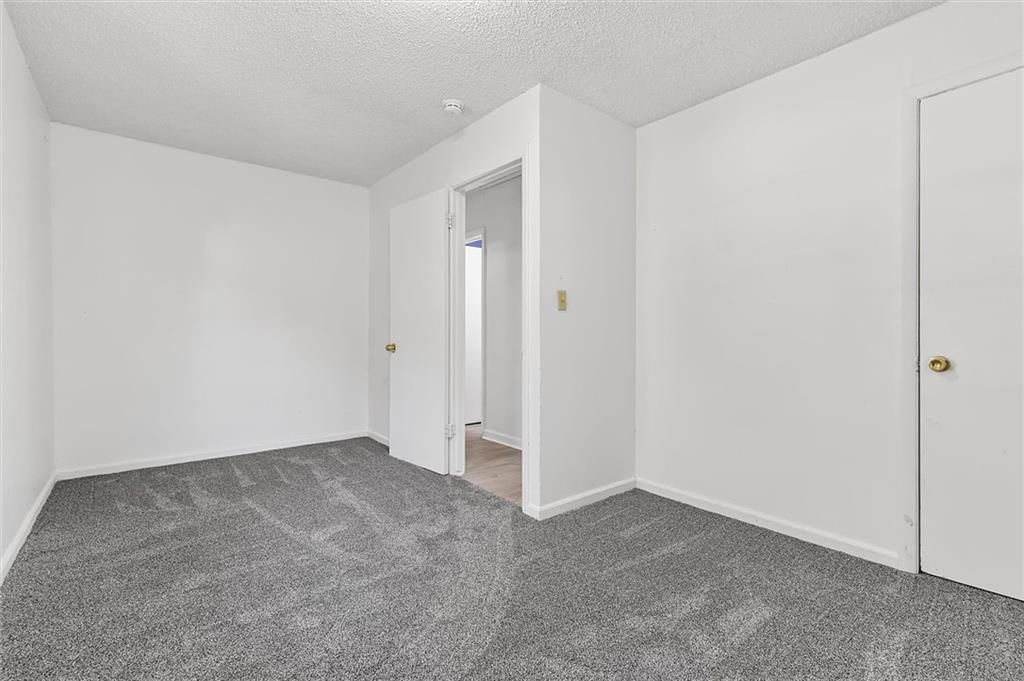 202 N Titus Avenue — photo 18