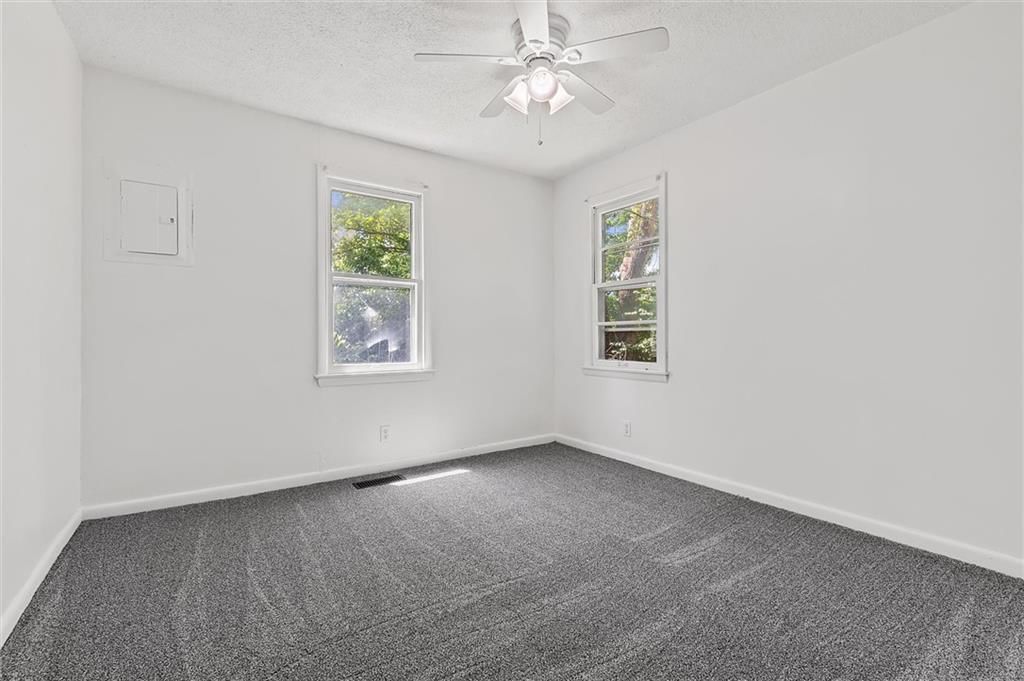 202 N Titus Avenue — photo 19
