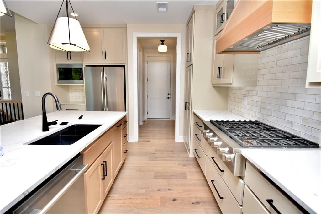 8352 NE 77th Terrace — photo 7