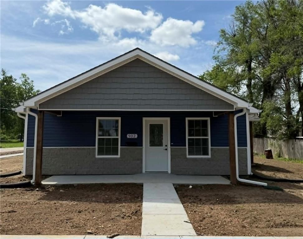 902 Morgan Street — photo 3