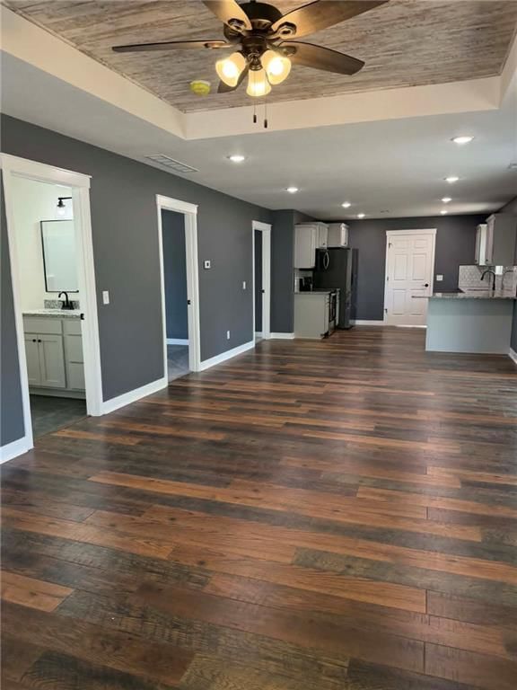 902 Morgan Street — photo 6
