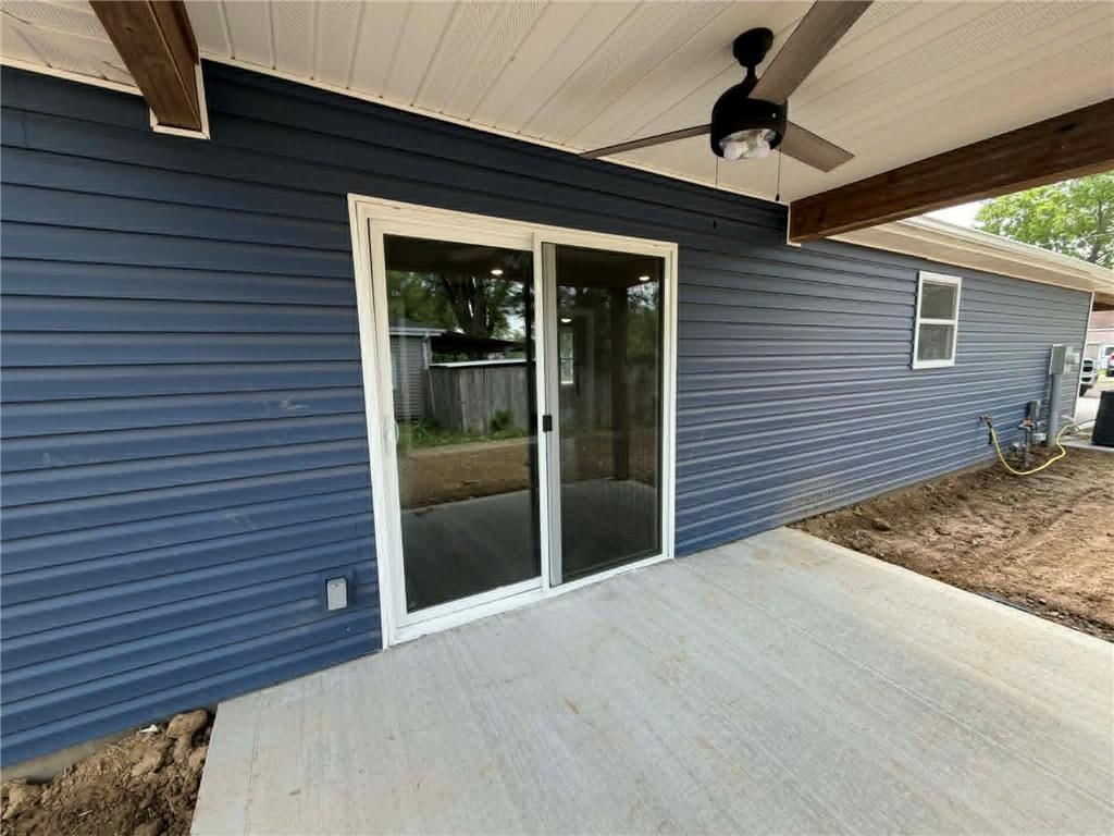 902 Morgan Street — photo 40