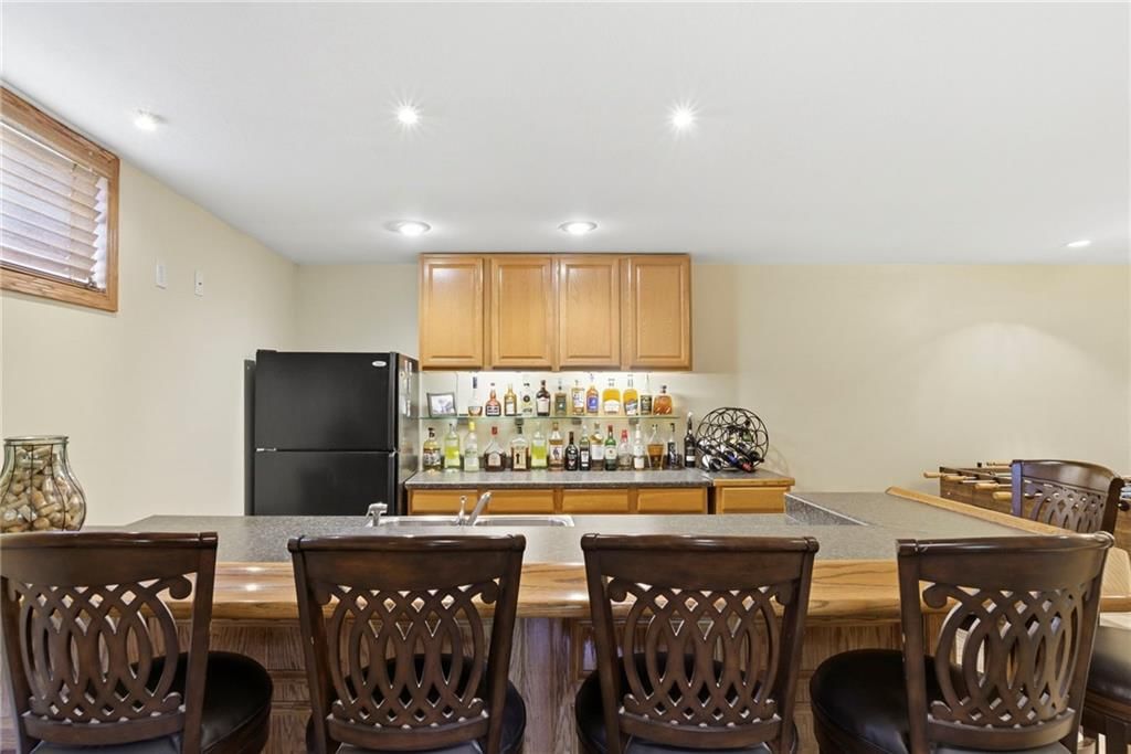 504 SE Asheville Drive — photo 11