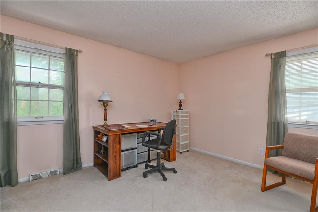 5816 Whispering Oaks Lane — photo 14