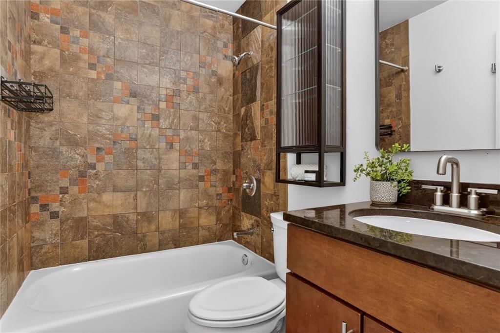 4213 Clark Avenue — photo 13