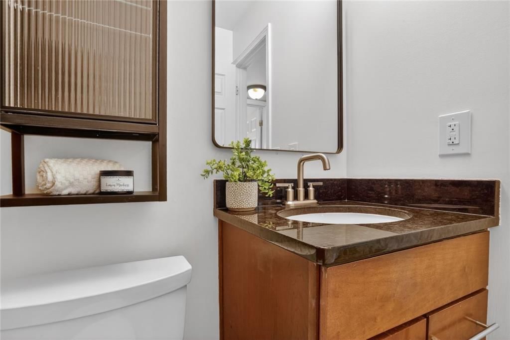 4213 Clark Avenue — photo 17