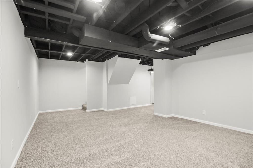 7104 E 67th Street — photo 15