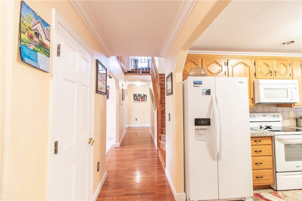 972 Red Fox Road — photo 32