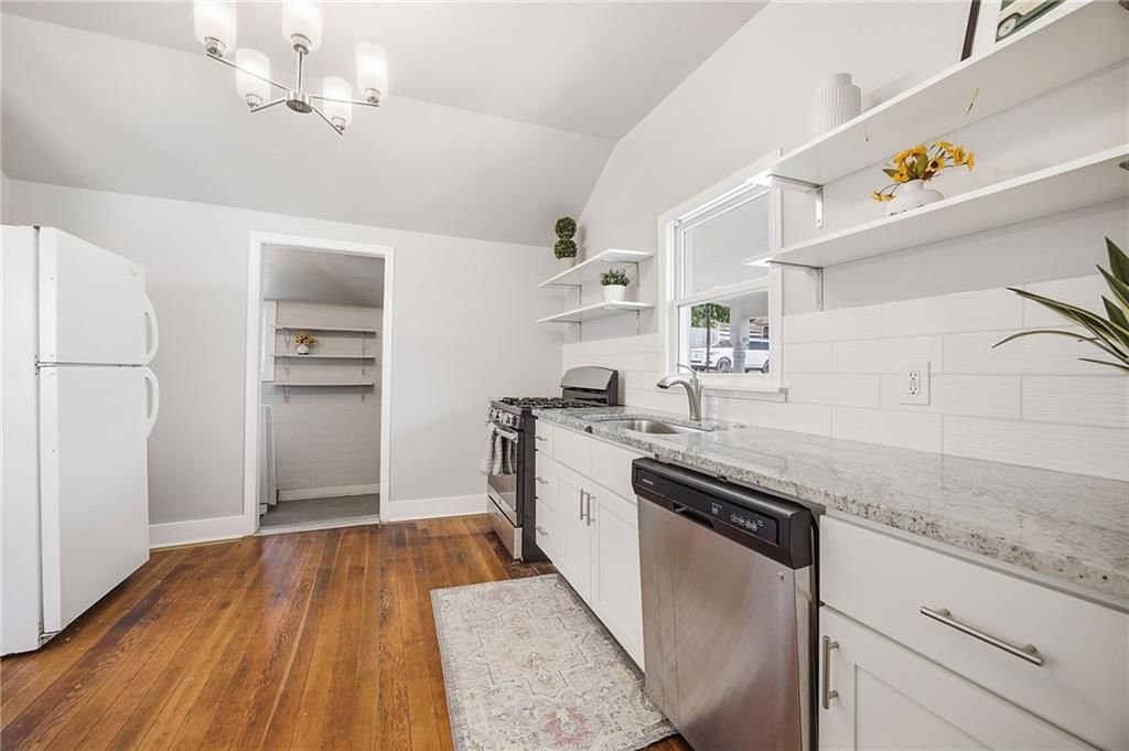 426 Ann Avenue — photo 16