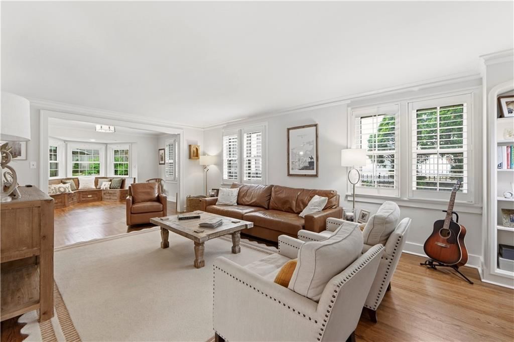 2109 W 50th Street — photo 11