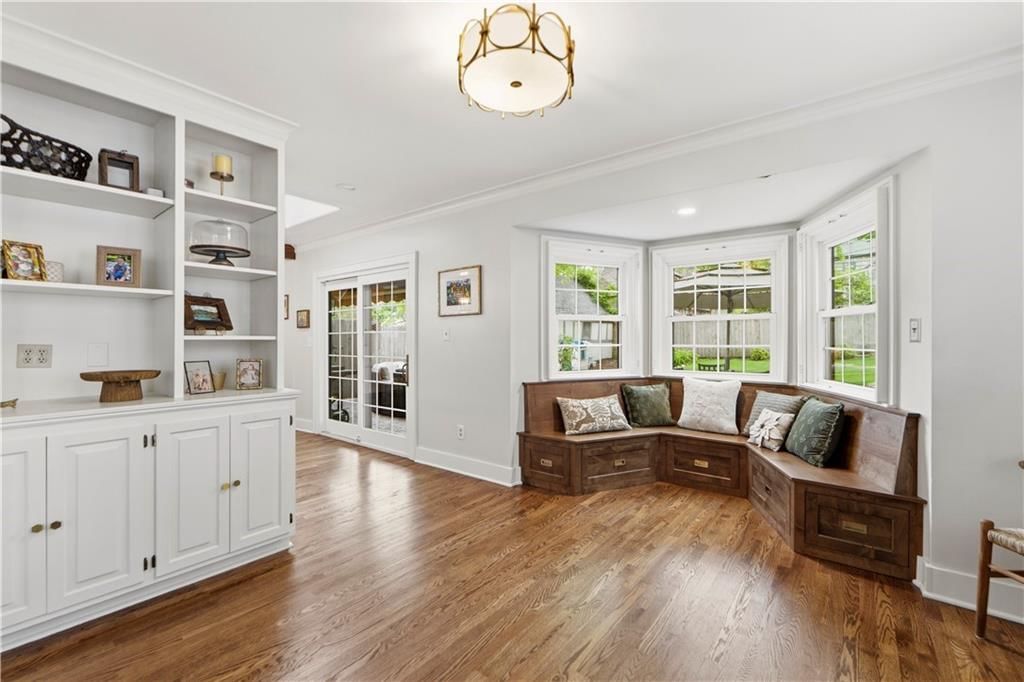 2109 W 50th Street — photo 32