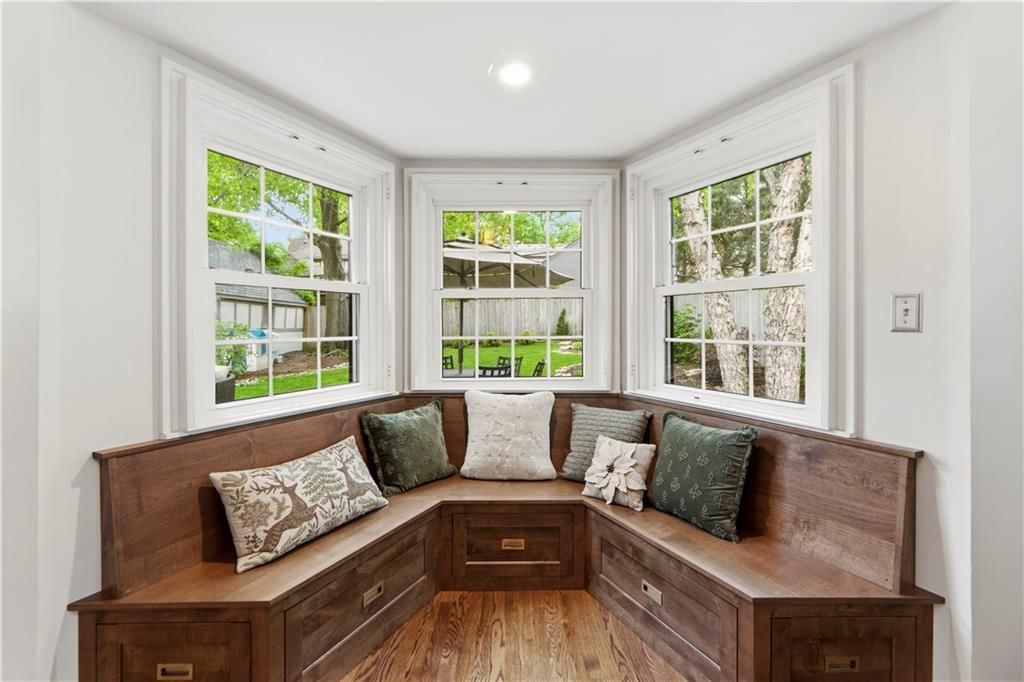 2109 W 50th Street — photo 34