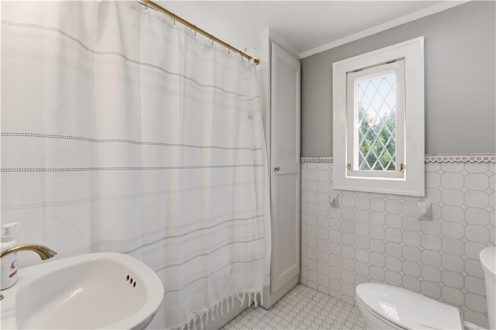2109 W 50th Street — photo 41