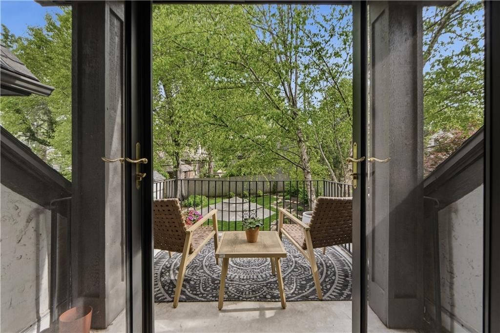 2109 W 50th Street — photo 49