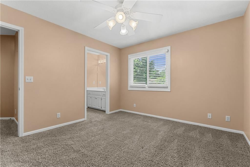 1636 SW Summit Valley Lane — photo 38