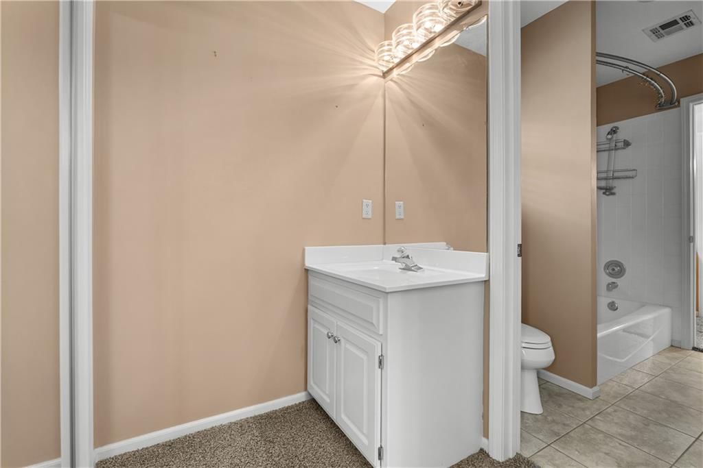 1636 SW Summit Valley Lane — photo 41