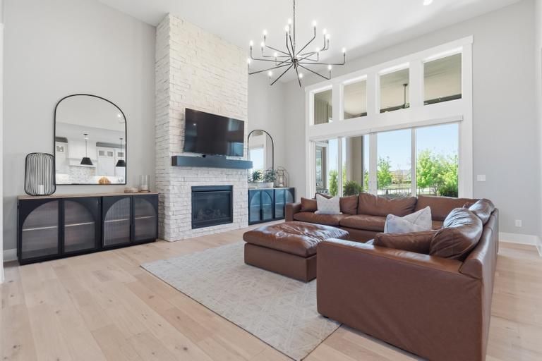 15640 Delmar Street — photo 9