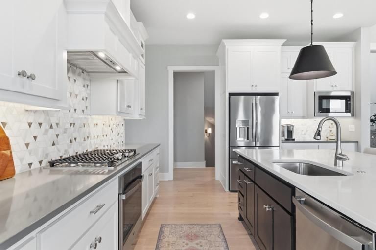 15640 Delmar Street — photo 13