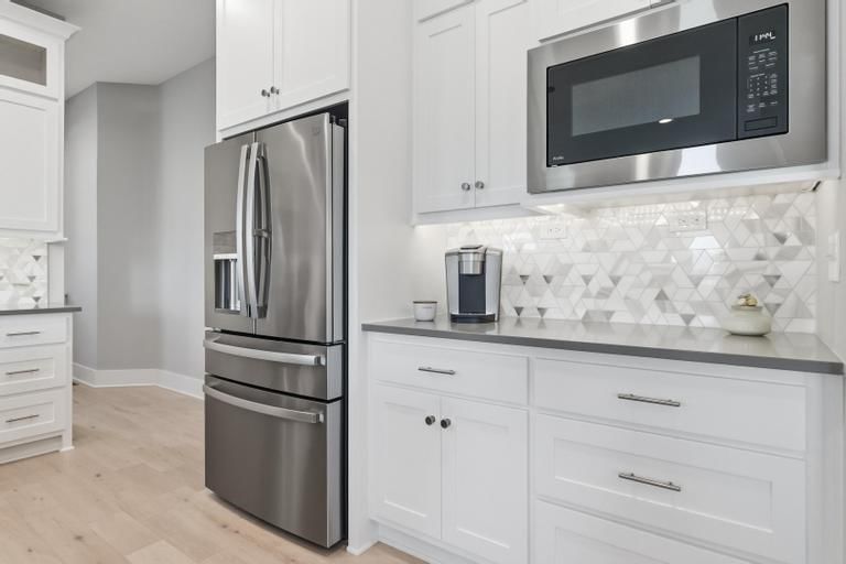 15640 Delmar Street — photo 15