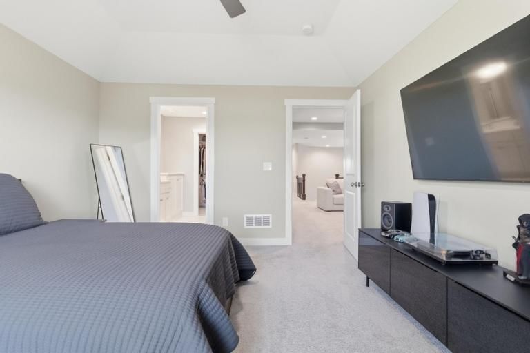 15640 Delmar Street — photo 37