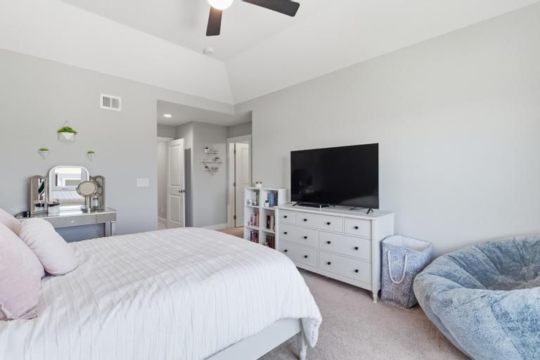 15640 Delmar Street — photo 46