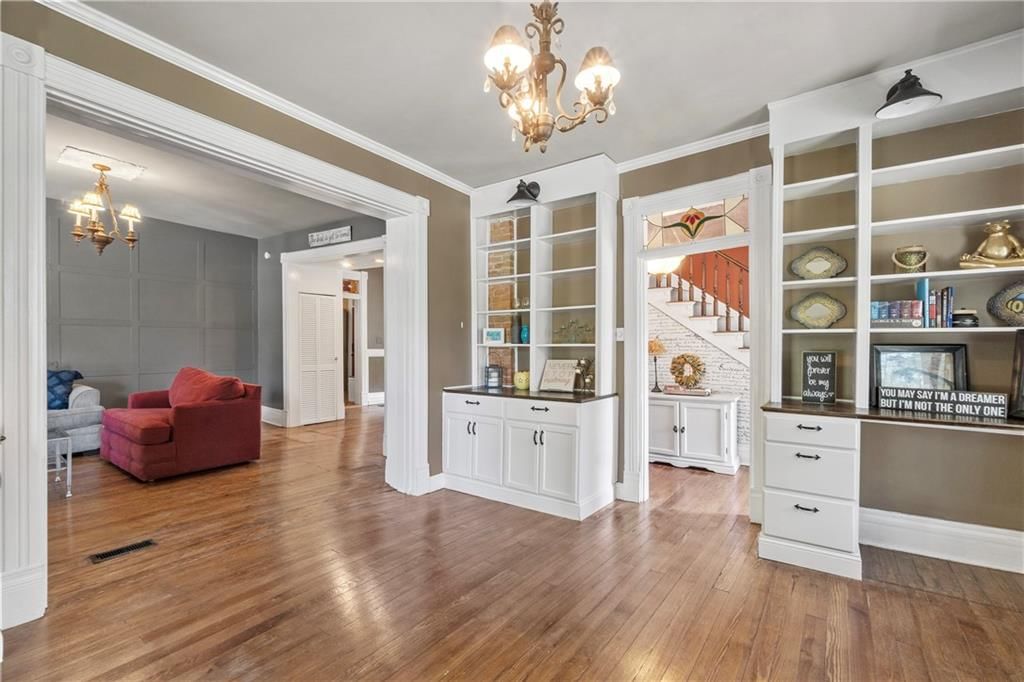 318 W Cedar Street — photo 11