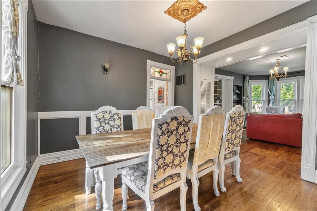 318 W Cedar Street — photo 18