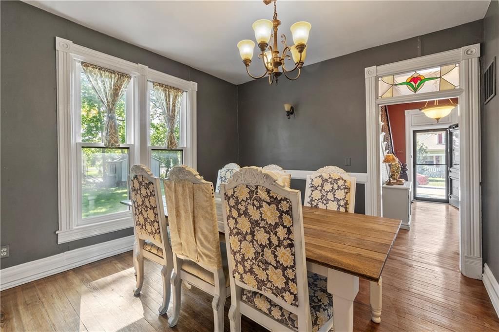318 W Cedar Street — photo 19
