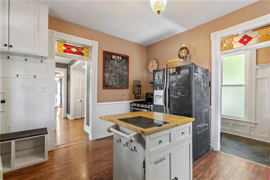 318 W Cedar Street — photo 21