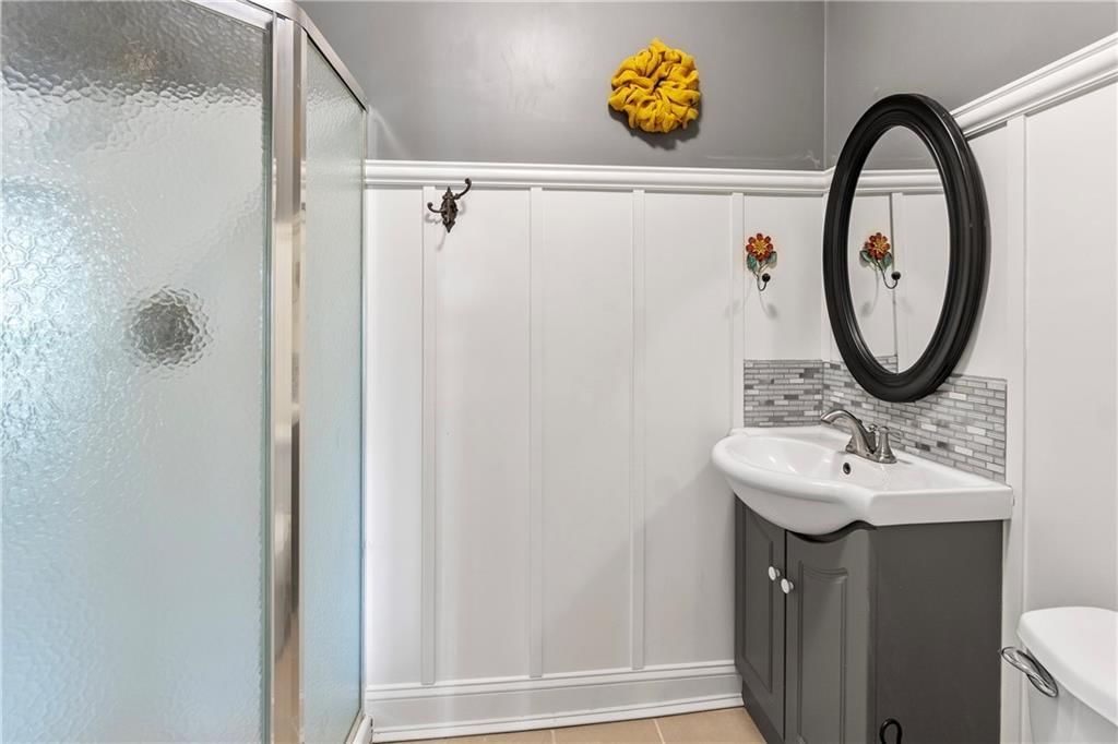 318 W Cedar Street — photo 36