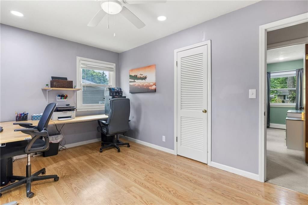 1318 S Elm Street — photo 16