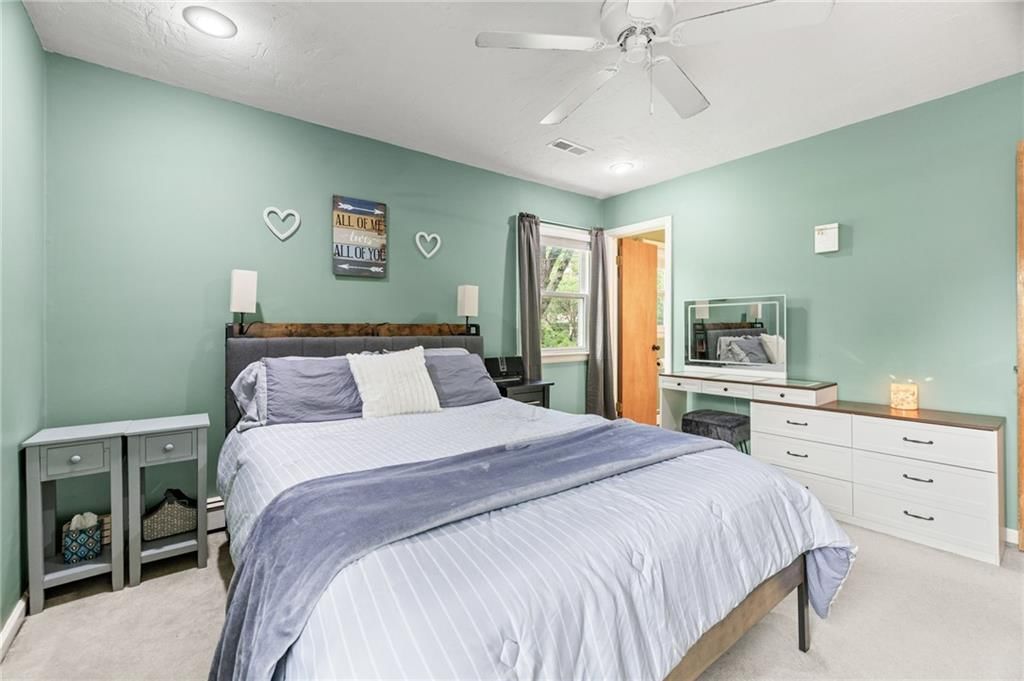 1318 S Elm Street — photo 18