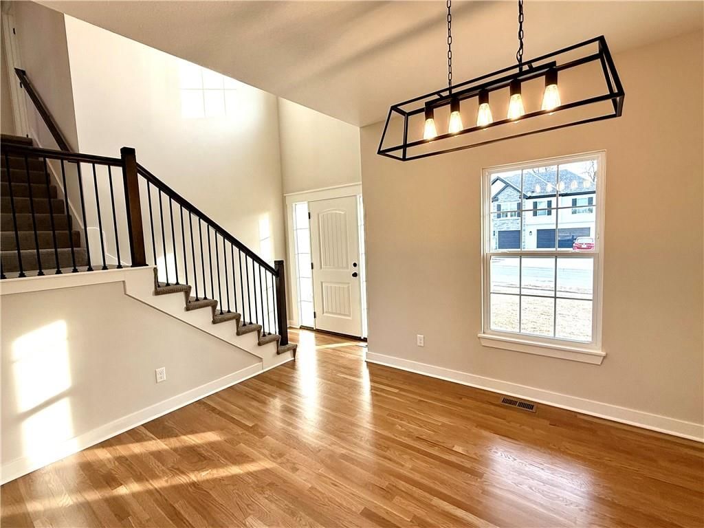 10153 N Brighton Avenue — photo 3