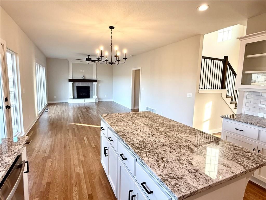 10153 N Brighton Avenue — photo 5