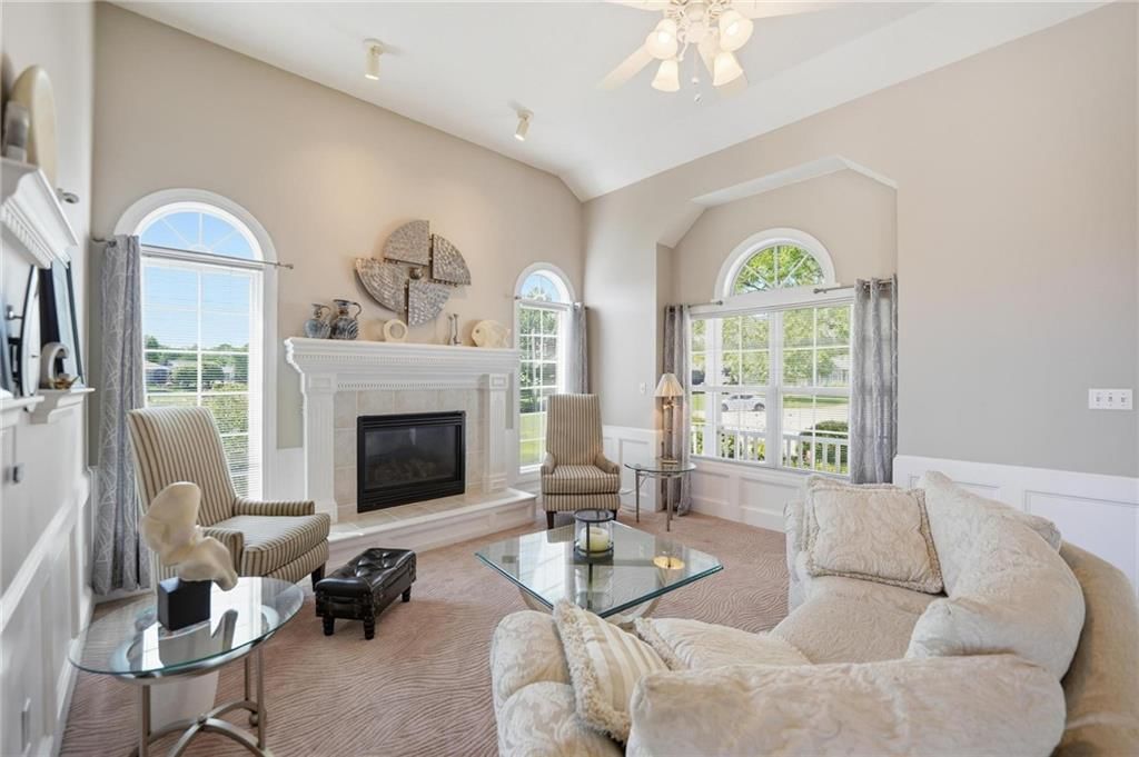 521 SW Graystone Drive — photo 14