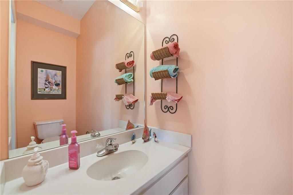521 SW Graystone Drive — photo 44