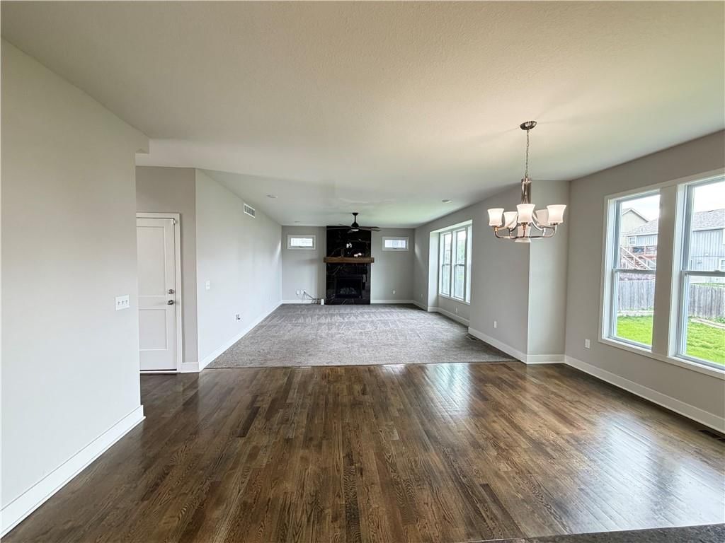 11312 Yecker Avenue — photo 8