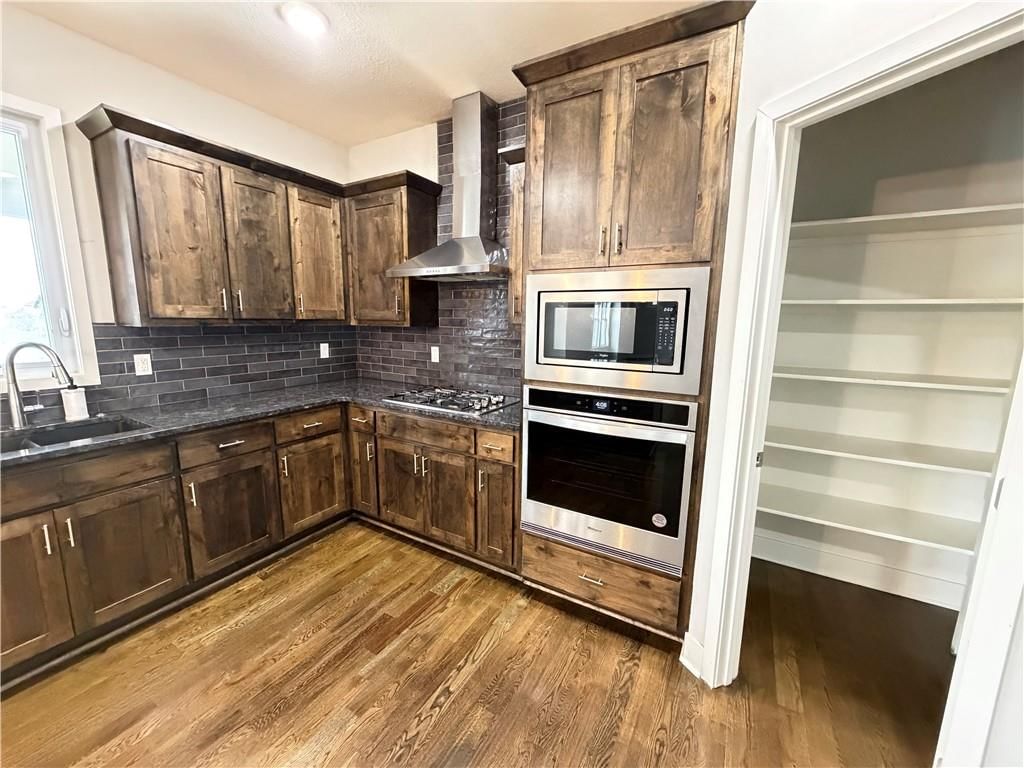 11312 Yecker Avenue — photo 14