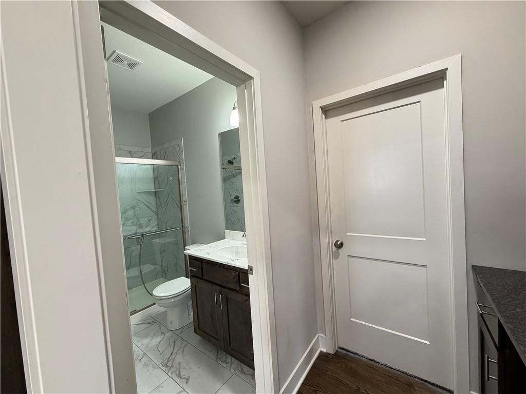 11312 Yecker Avenue — photo 15