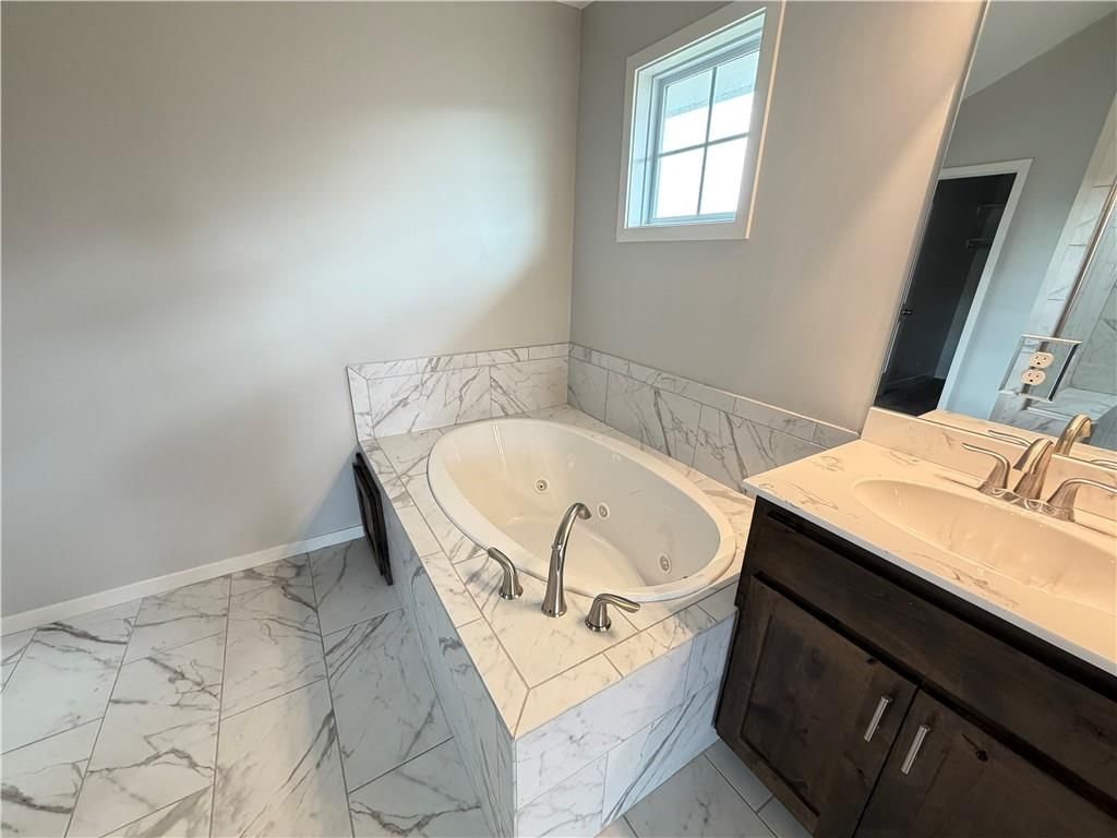 11312 Yecker Avenue — photo 27
