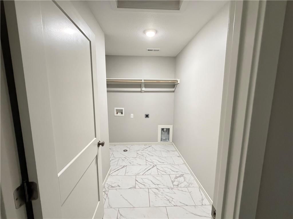 11312 Yecker Avenue — photo 33