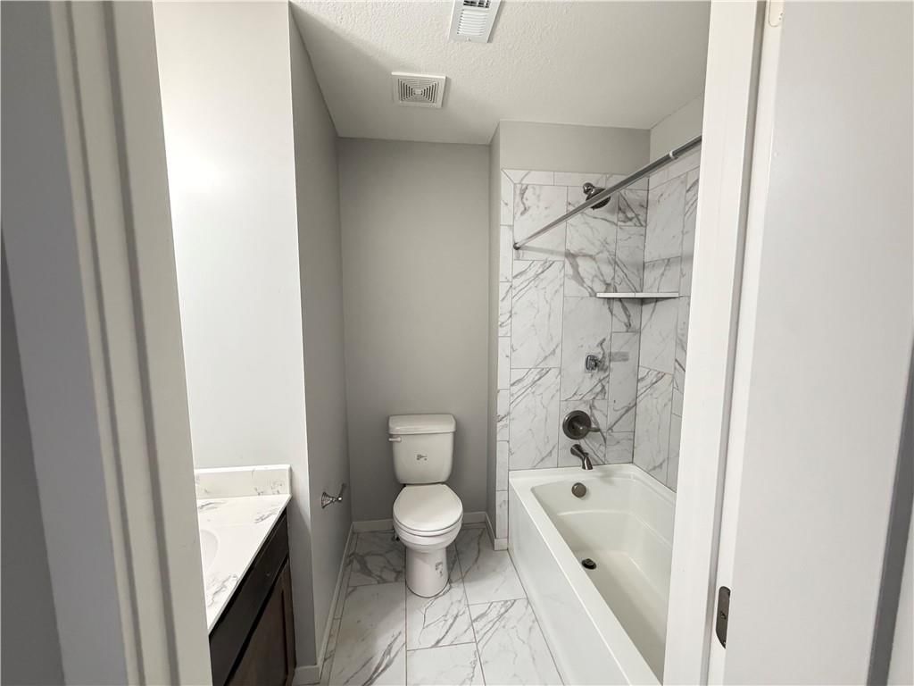 11312 Yecker Avenue — photo 37